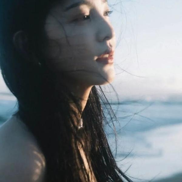 女人与高铁